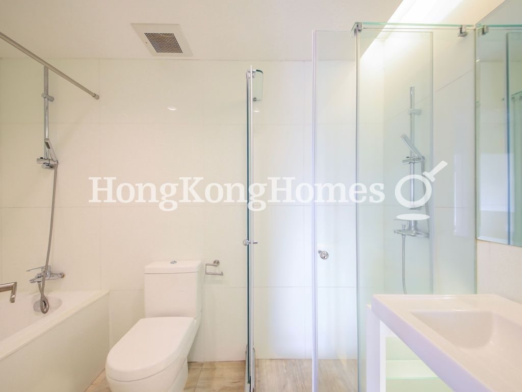 Master Bathroom — 清水灣道，清水灣
