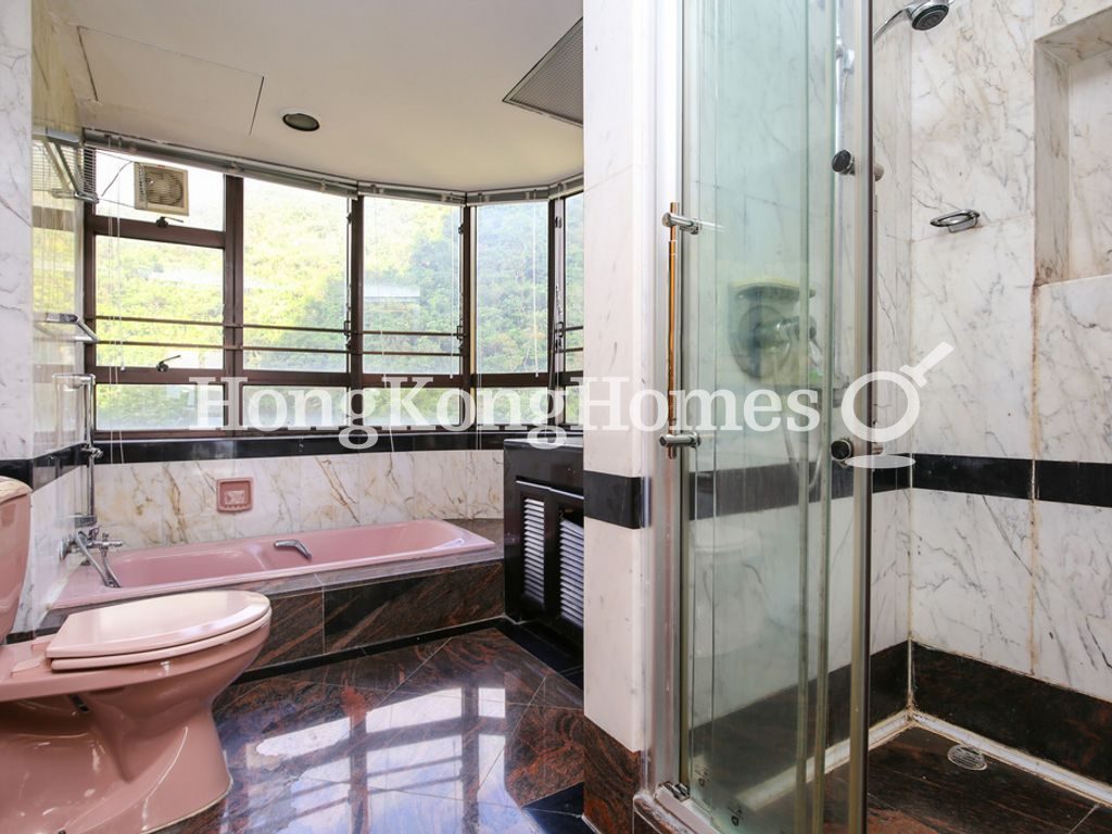 Master Bathroom — 浪琴園 - 第05座，大潭