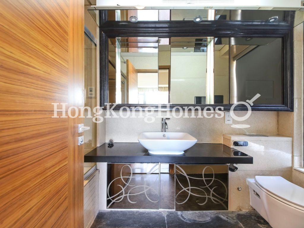 Master Bathroom — 上林-第2座，大坑