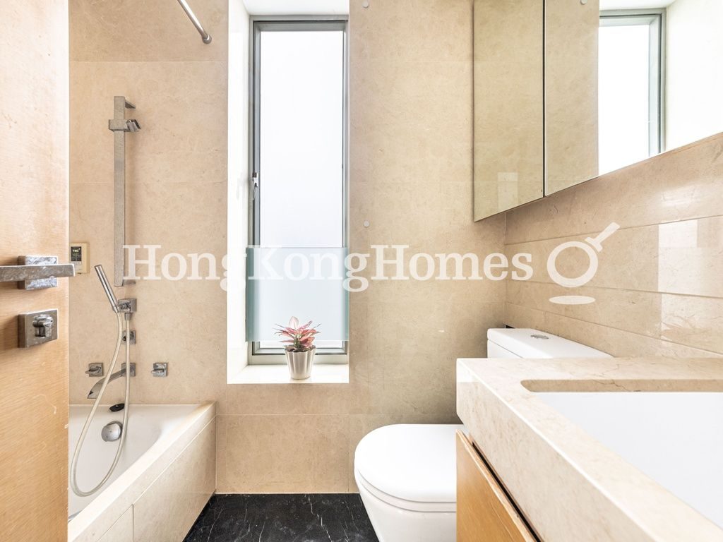 Master Bathroom — York Place，灣仔