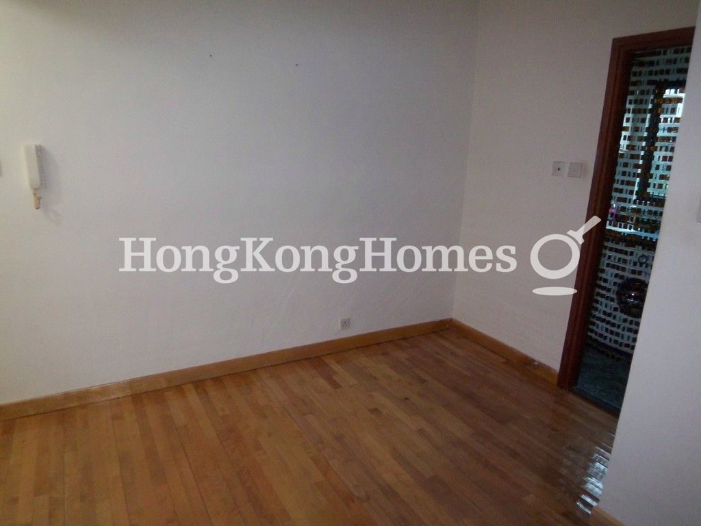 Living and Dining Room — Bellevue Place, Sheung Wan