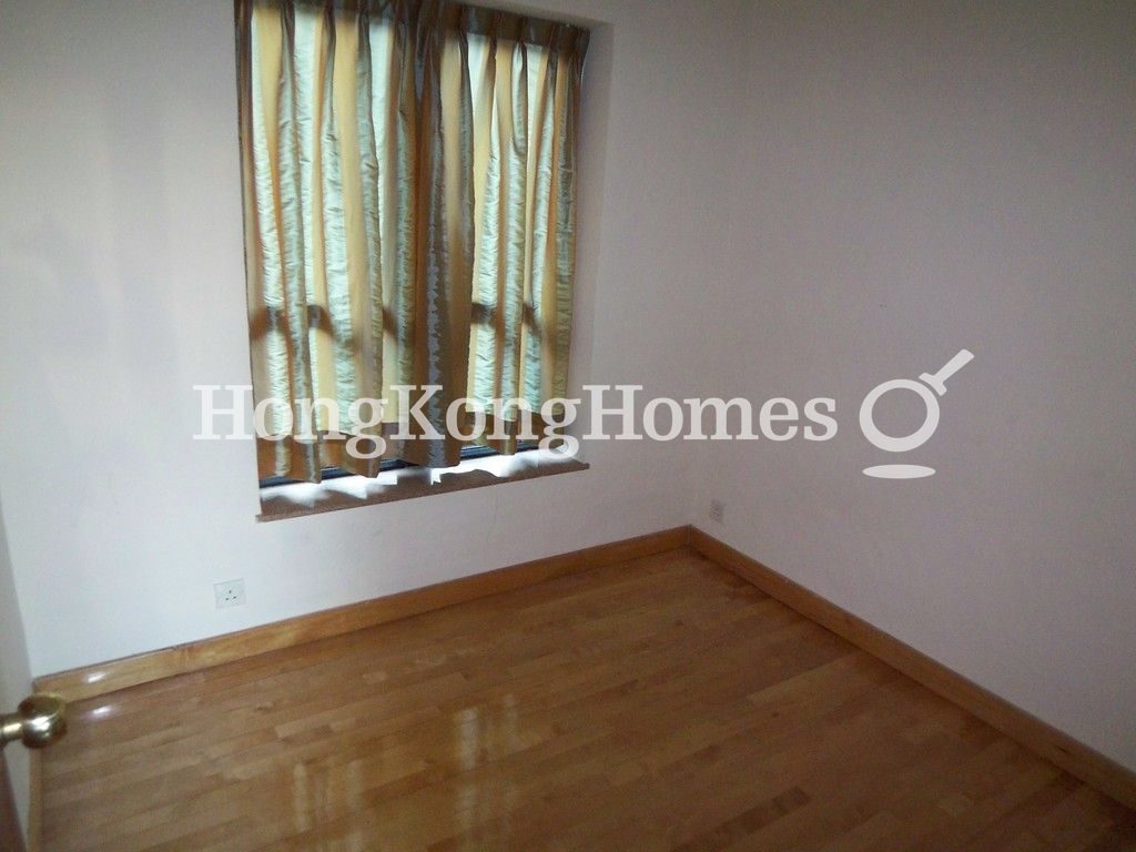 Master Bedroom — Bellevue Place, Sheung Wan