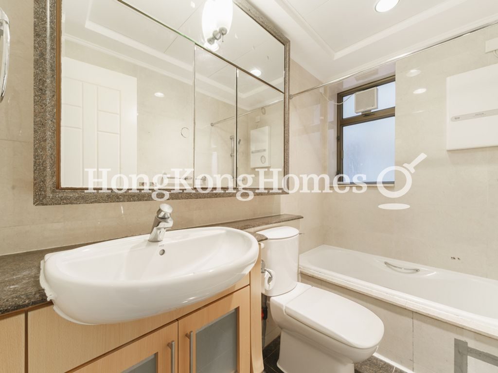 Guest Bathroom — The Belcher's - Block 8, Pokfulam