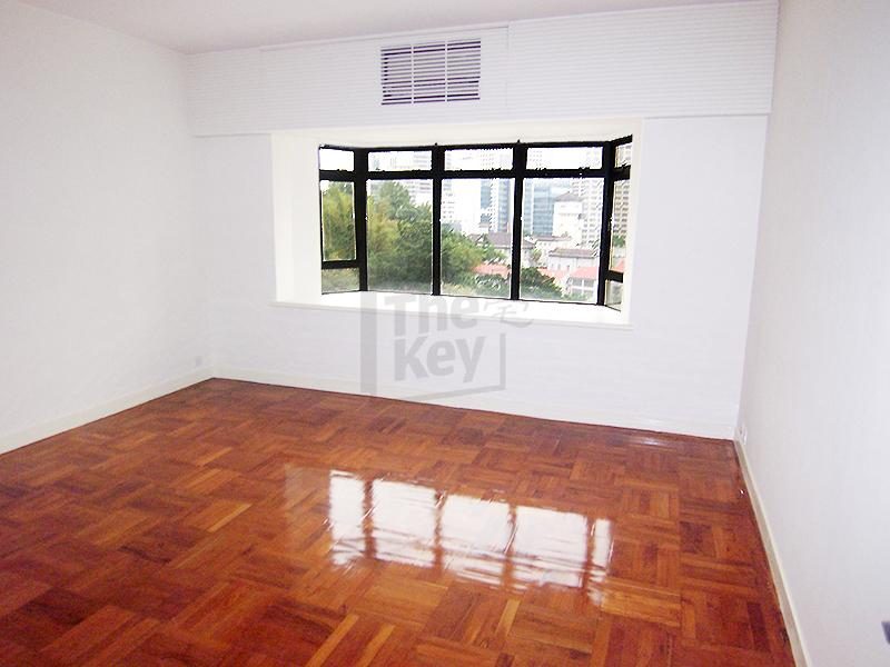 photo 4 — Kennedy Heights, Midlevels Central