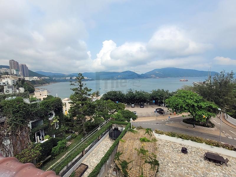 photo 2 — Helene Garden, Stanley