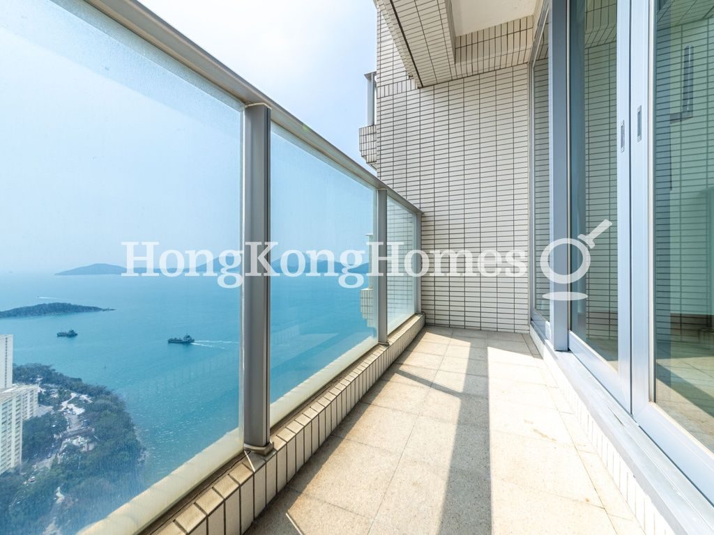 Balcony off Living and Dining Room — 貝沙灣 04期, 南灣，薄扶林