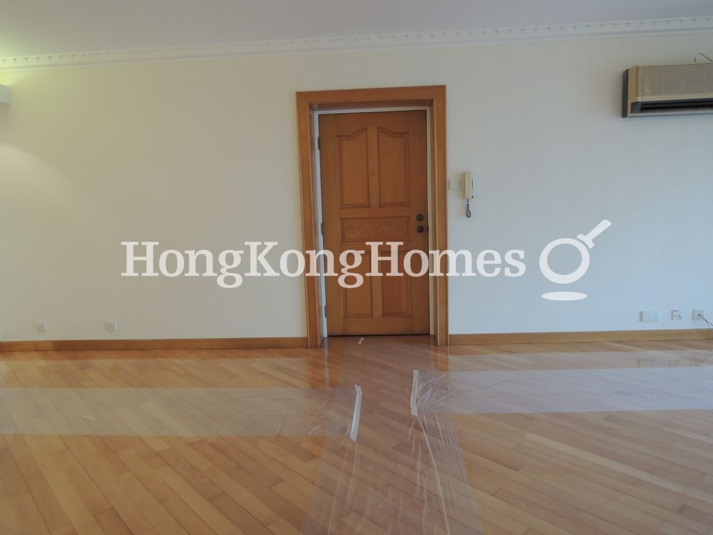 Living and Dining Room — The Grand Panorama IV, Mid-levels West