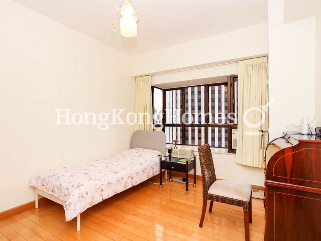 Third Bedroom — 永威閣，中半山