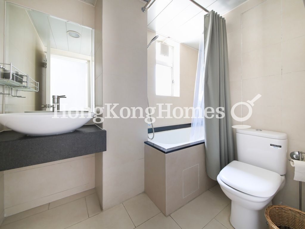 Master Bathroom — 維多利大廈，銅鑼灣