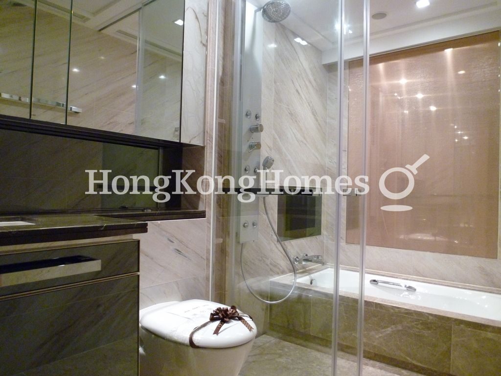 Master Bathroom — 瓏璽 - 第8座 (觀海鑽)，大角咀