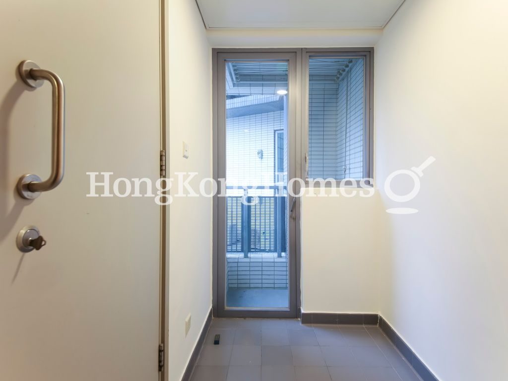 Maid's Room — 貝沙灣 01期，薄扶林