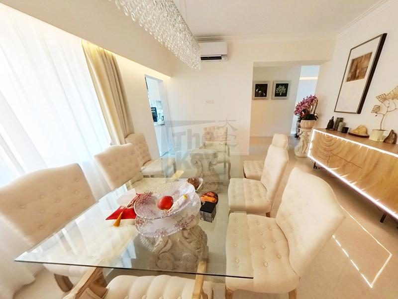 photo 4 — Hong Kong Parkview - Tower 8, Repulse Bay