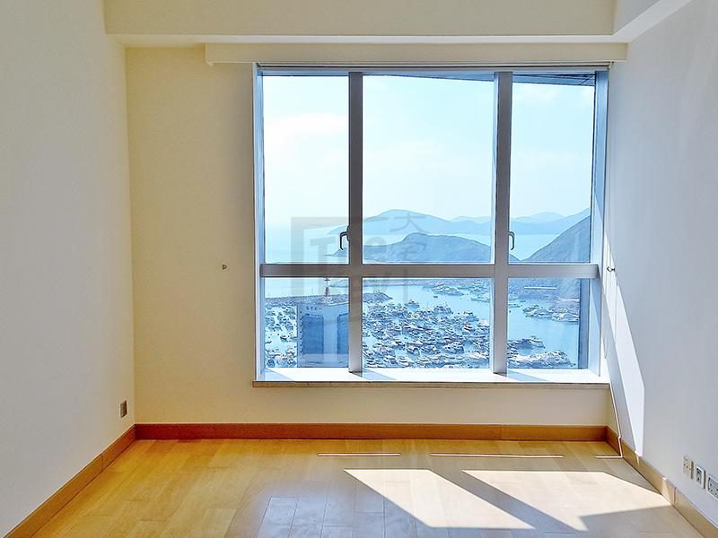 photo 4 — Marinella, Hong Kong