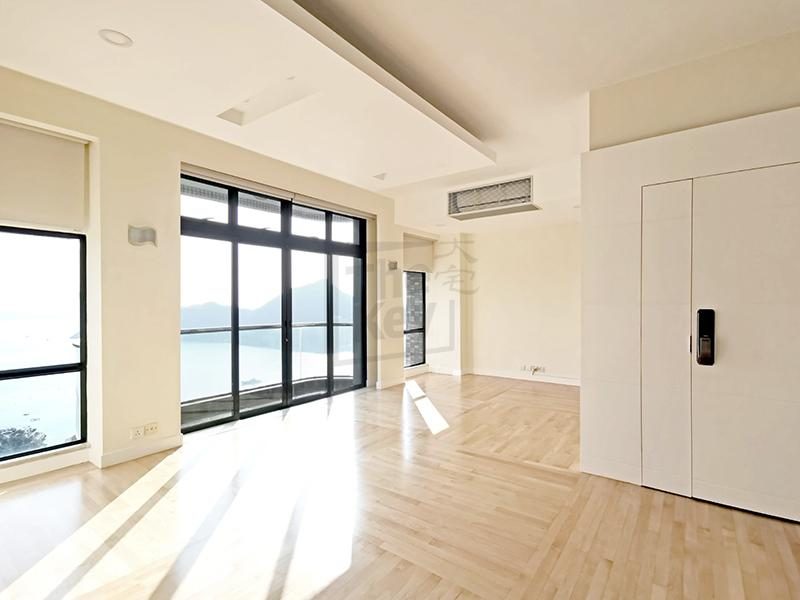 37 Repulse Bay Road