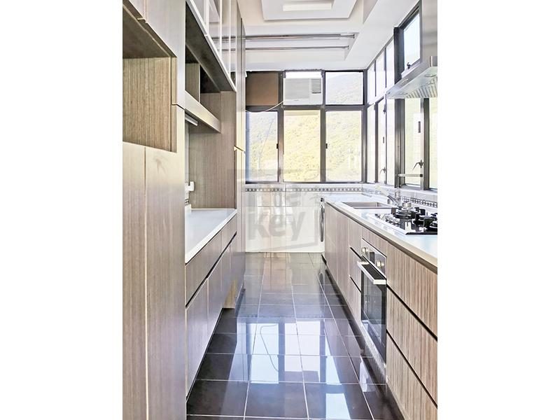 photo 10 — 37 Repulse Bay Road, Repulse Bay