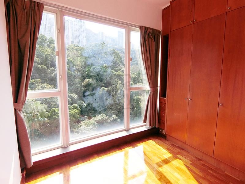 photo 4 — Starcrest, Wan Chai
