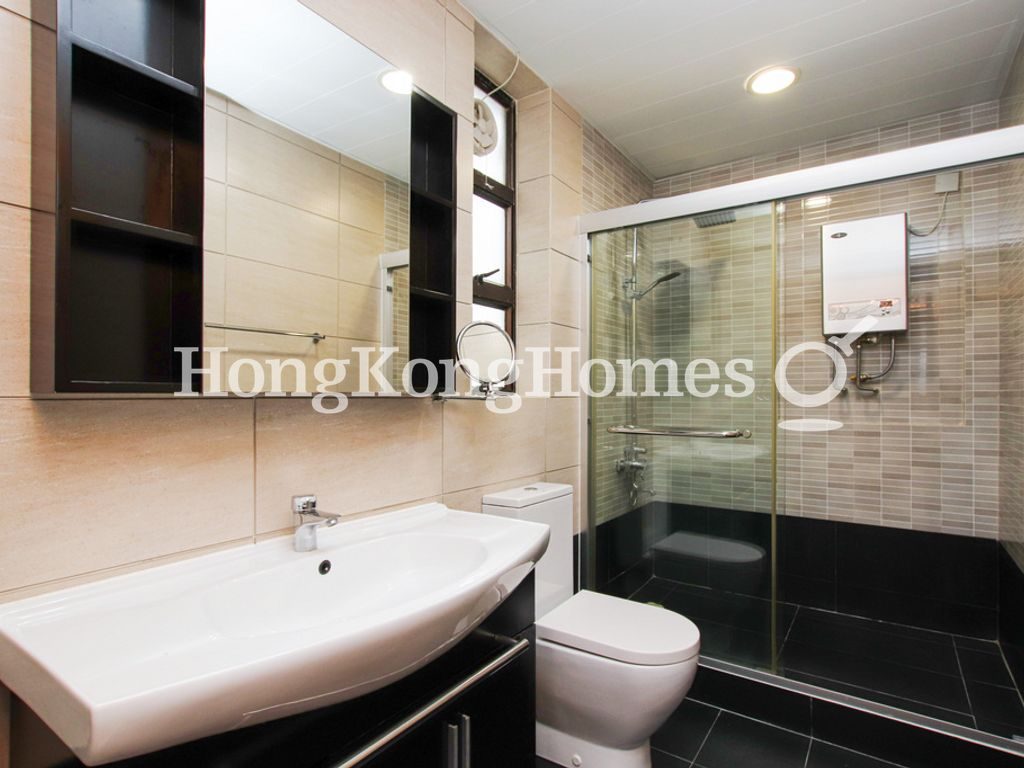 Master Bathroom — 樂翠台 - A座，跑馬地