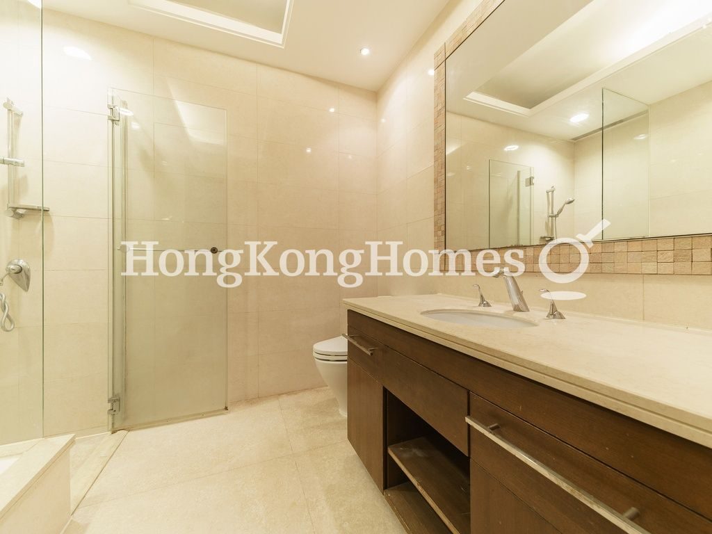 Master Bathroom — The Giverny, Sai Kung
