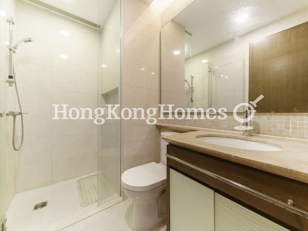 Third Ensuite Bathroom — The Giverny, Sai Kung