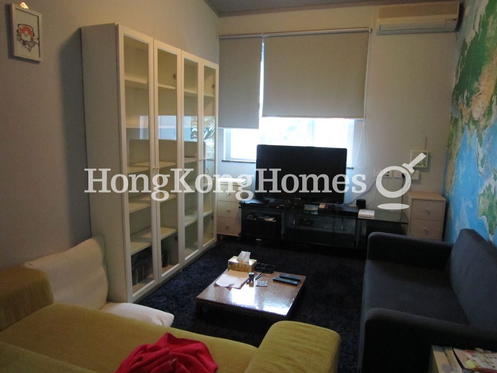 Family Room — 金碧別墅，清水灣