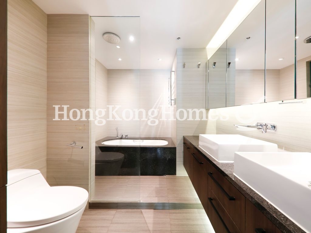 Master Bathroom — 南灣御苑 - 第01座，淺水灣