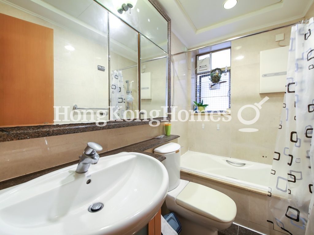 Guest Bathroom — The Belcher's - Block 8, Pokfulam
