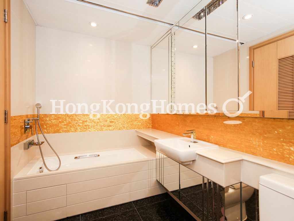 Master Bathroom — 名鑄，尖沙咀