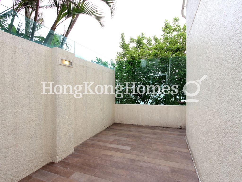 Private Terrace off Family Room — 海灣閣，赤柱