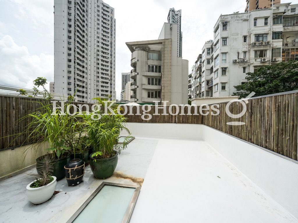 Private Roof Terrace — 晨光大廈，中半山