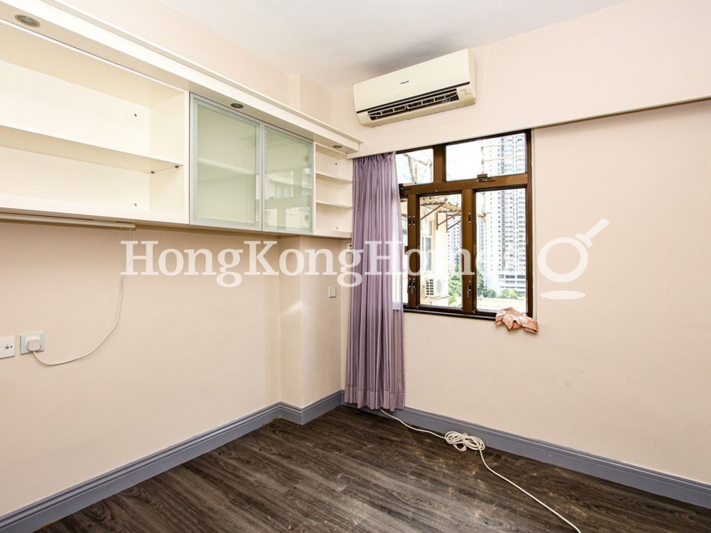 Third Bedroom — 瑞士花園 - 3座，大坑