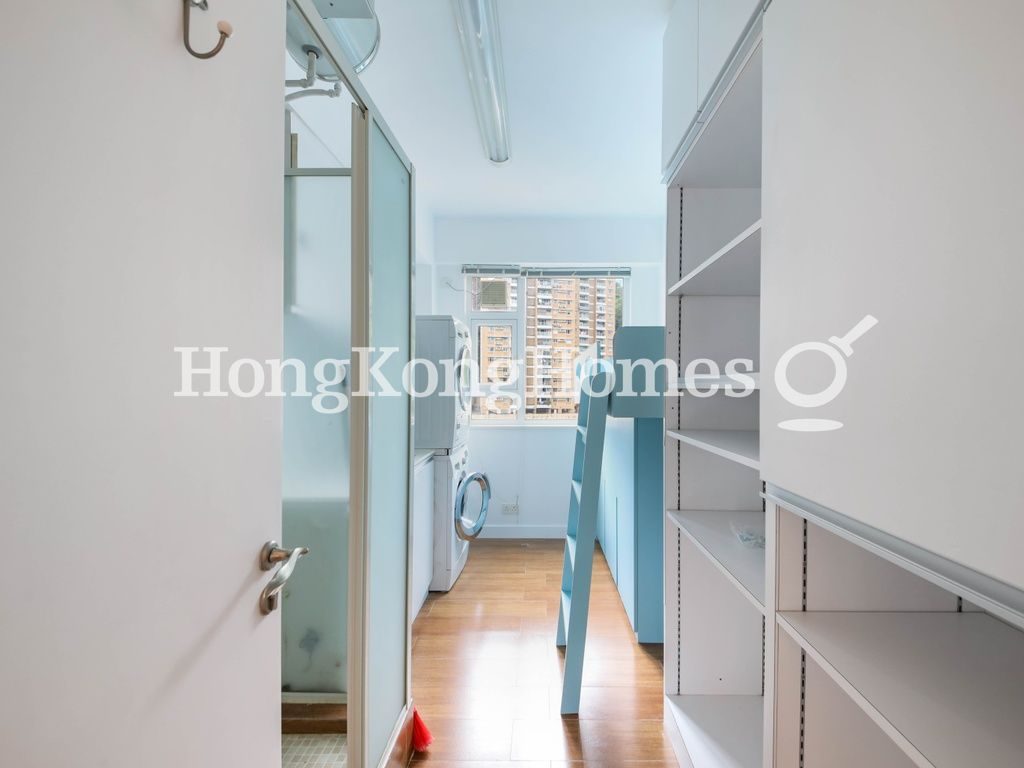 Maid's Room and Washroom — 碧瑤灣 - 第38座，薄扶林