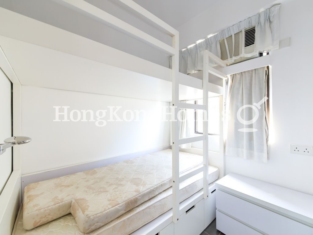 Maid's Room — Evergreen Villa - Block F, Mid-levels East