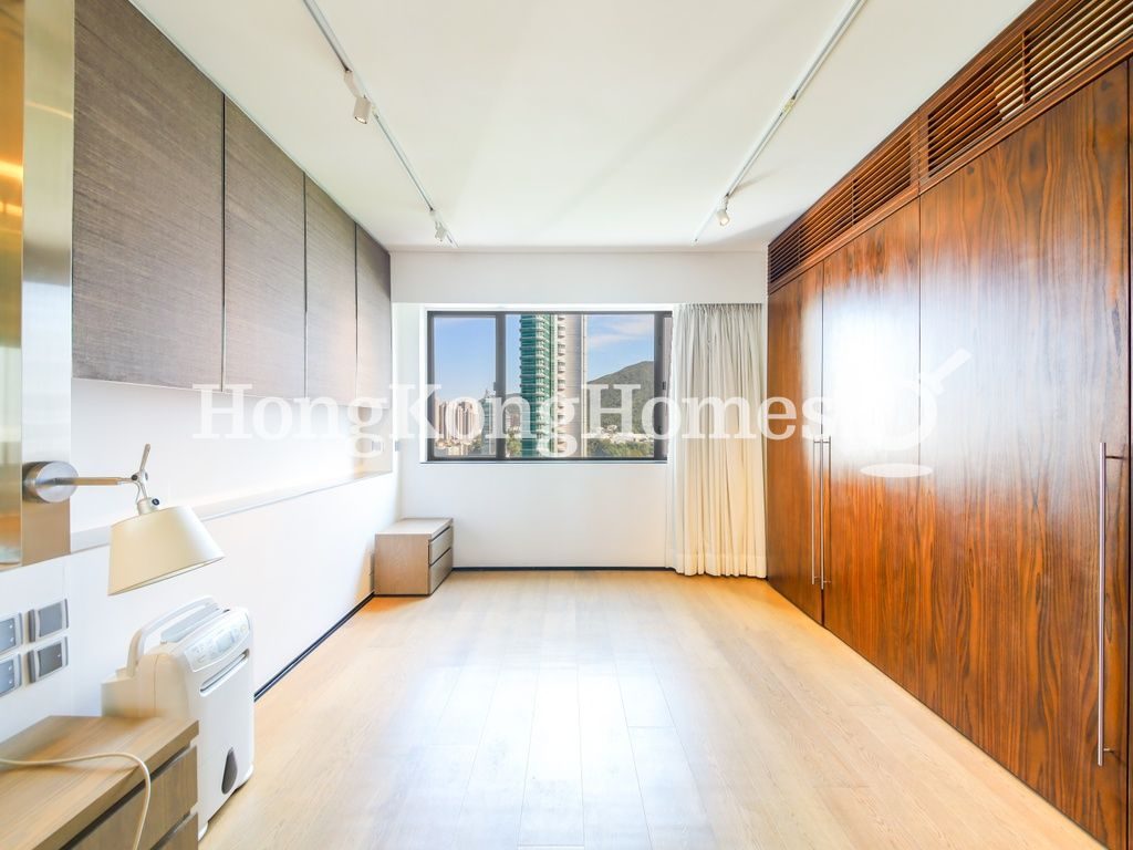 Master Bedroom — Evergreen Villa - Block F, Mid-levels East