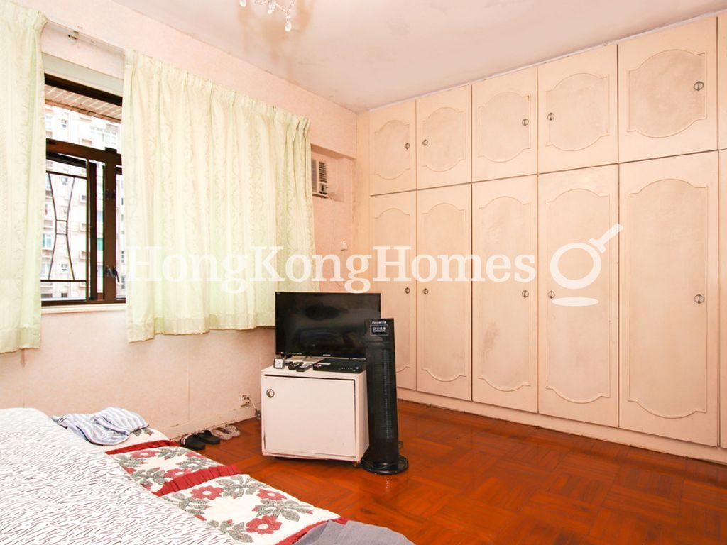 Master Bedroom — Pearl Gardens, Mid-levels West