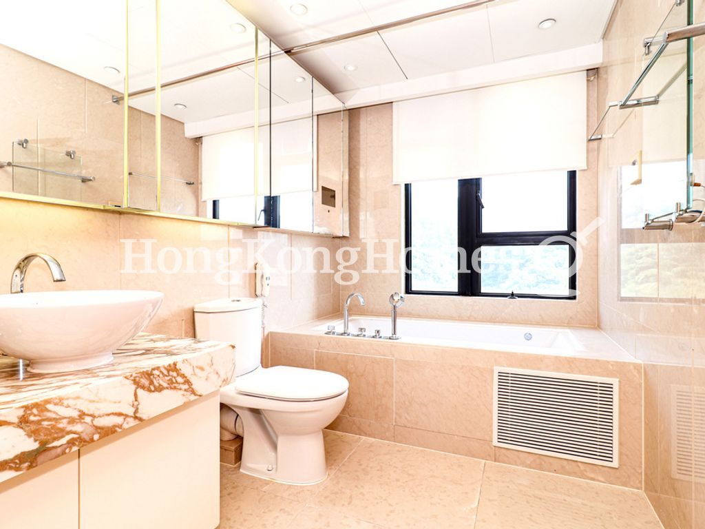 Master Bathroom — 貝沙灣 06期 Bel-Air No. 8 7座，薄扶林