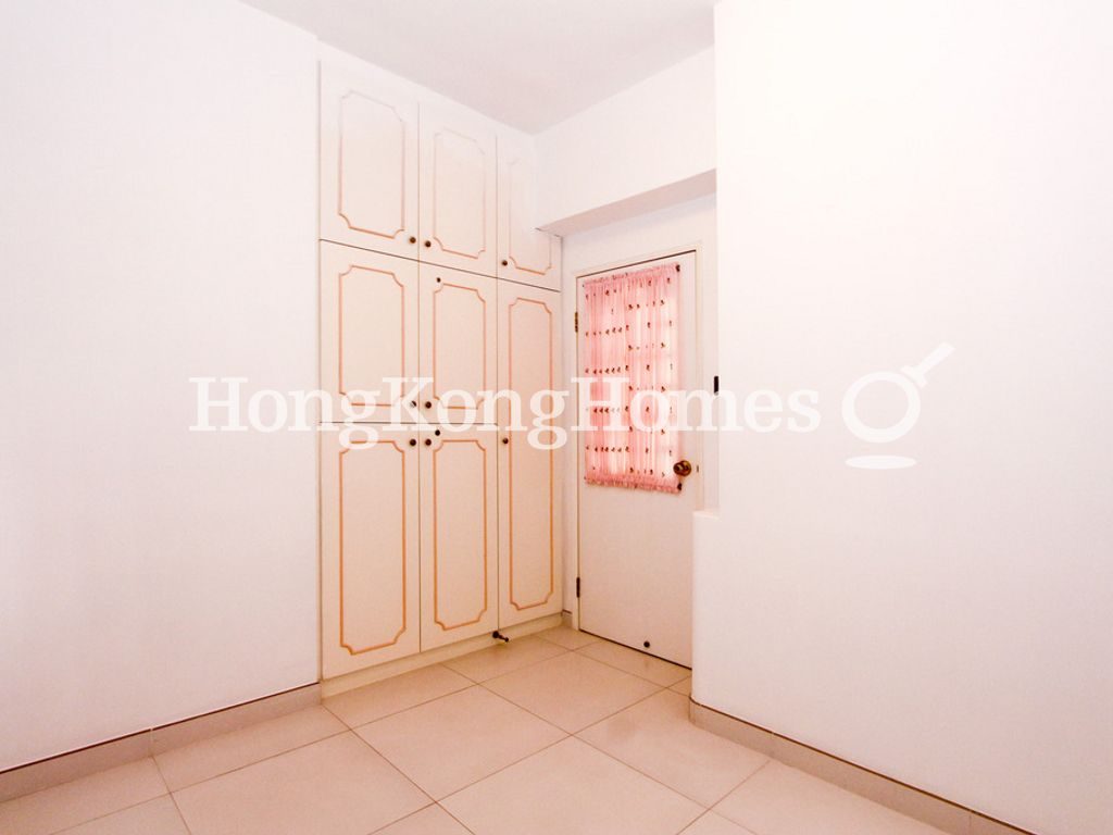 Second Bedroom — 樂翠台 - A座，跑馬地