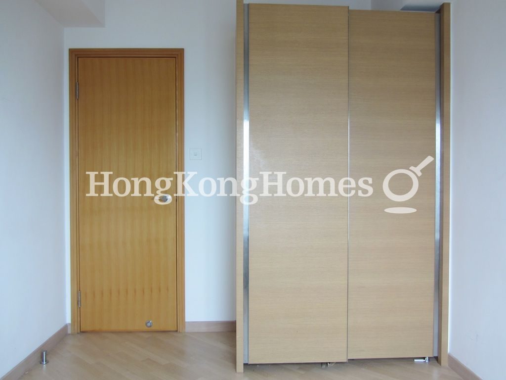 Third Bedroom — 羅便臣道80號 - 第01座，西半山