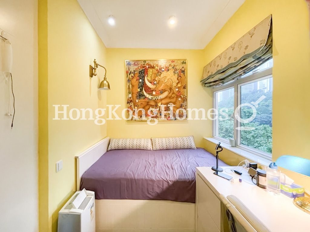 Second Ensuite Bedroom — 堅尼地道38B-C號，中半山