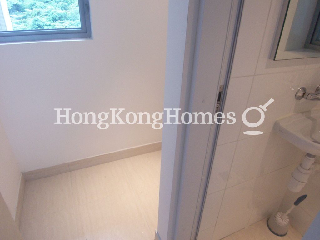 Maid's Room — Larvotto - Block 5, Ap Lei Chau