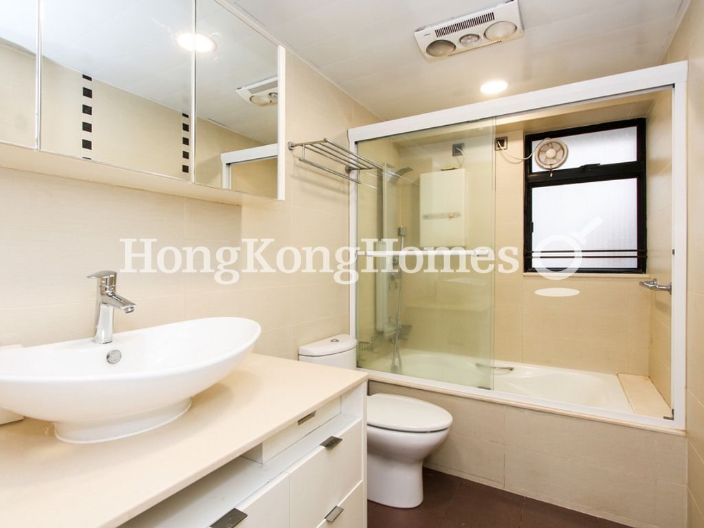 Master Bathroom — 嘉兆臺 IV，西半山