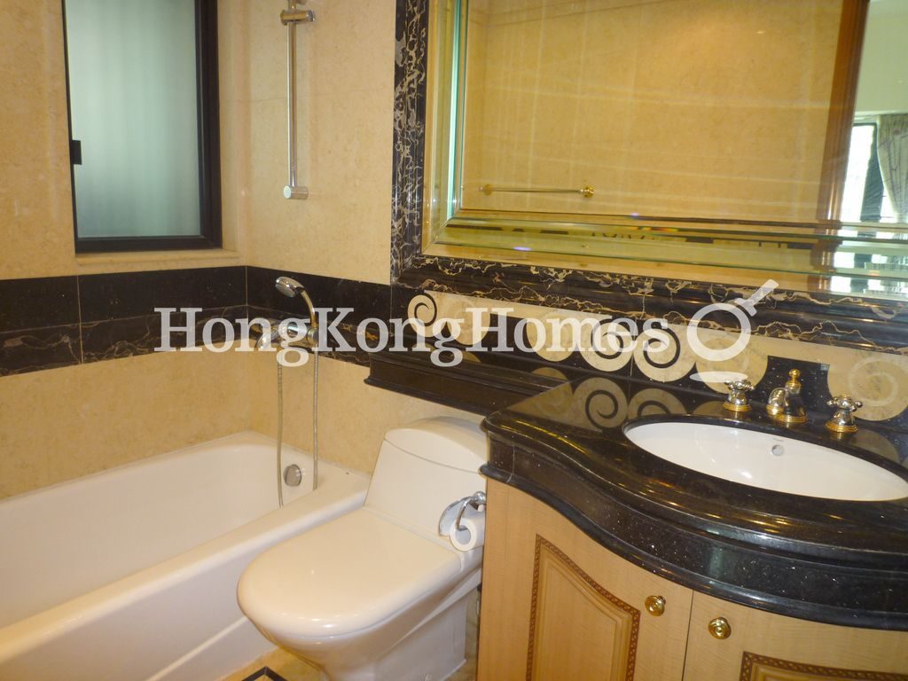 Master Bathroom — 禮頓山 - 第09座，跑馬地