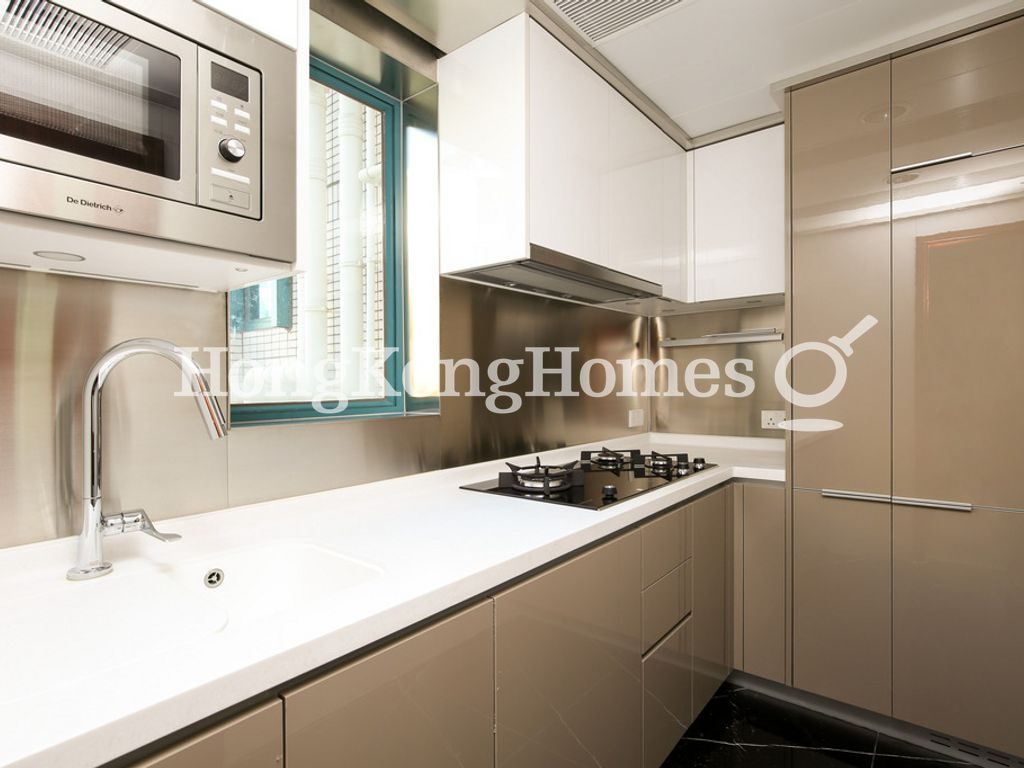 Kitchen — The Long Beach - Tower 02, Tai Kok Tsui