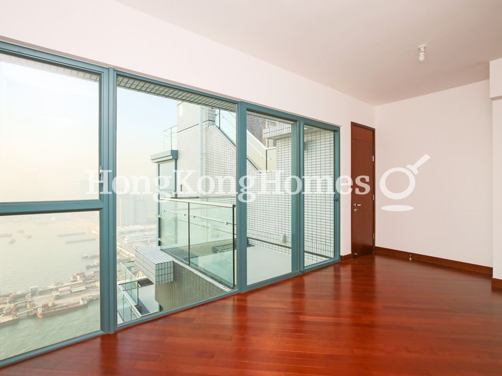 Master Bedroom — The Long Beach - Tower 02, Tai Kok Tsui