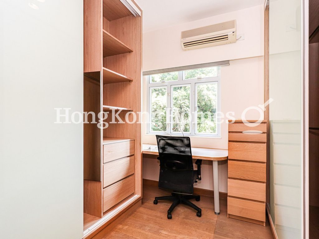 Second Bedroom — 瑞士花園 - 3座，大坑