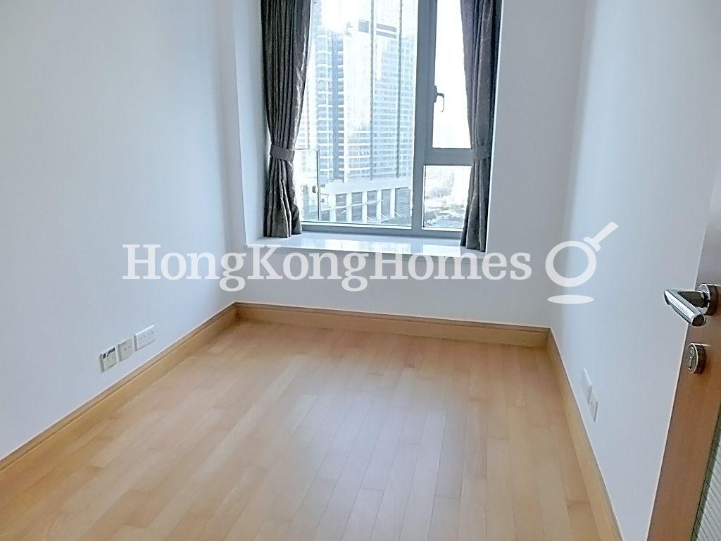 Second Bedroom — 君臨天下1座，尖沙咀