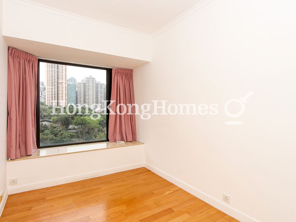 Third Bedroom — The Royal Court, Mid-levels Central
