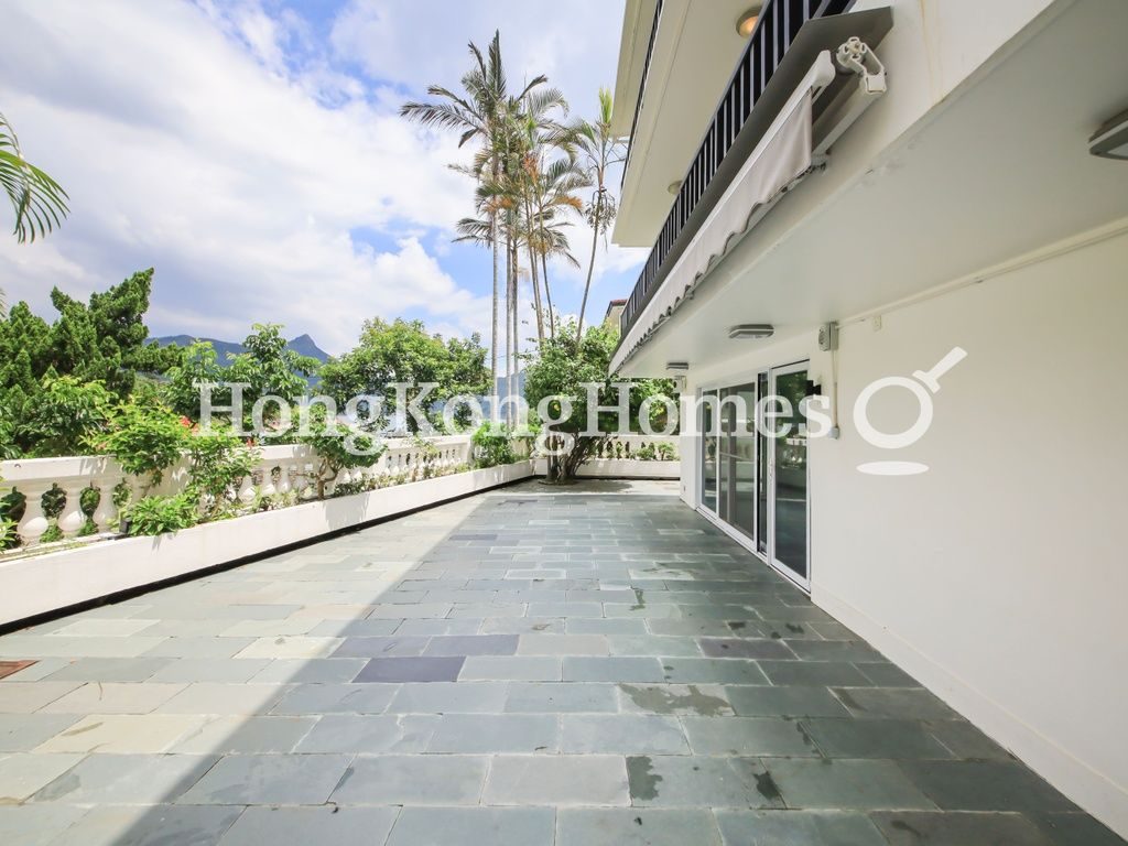 Private Terrace — 翡翠別墅，清水灣