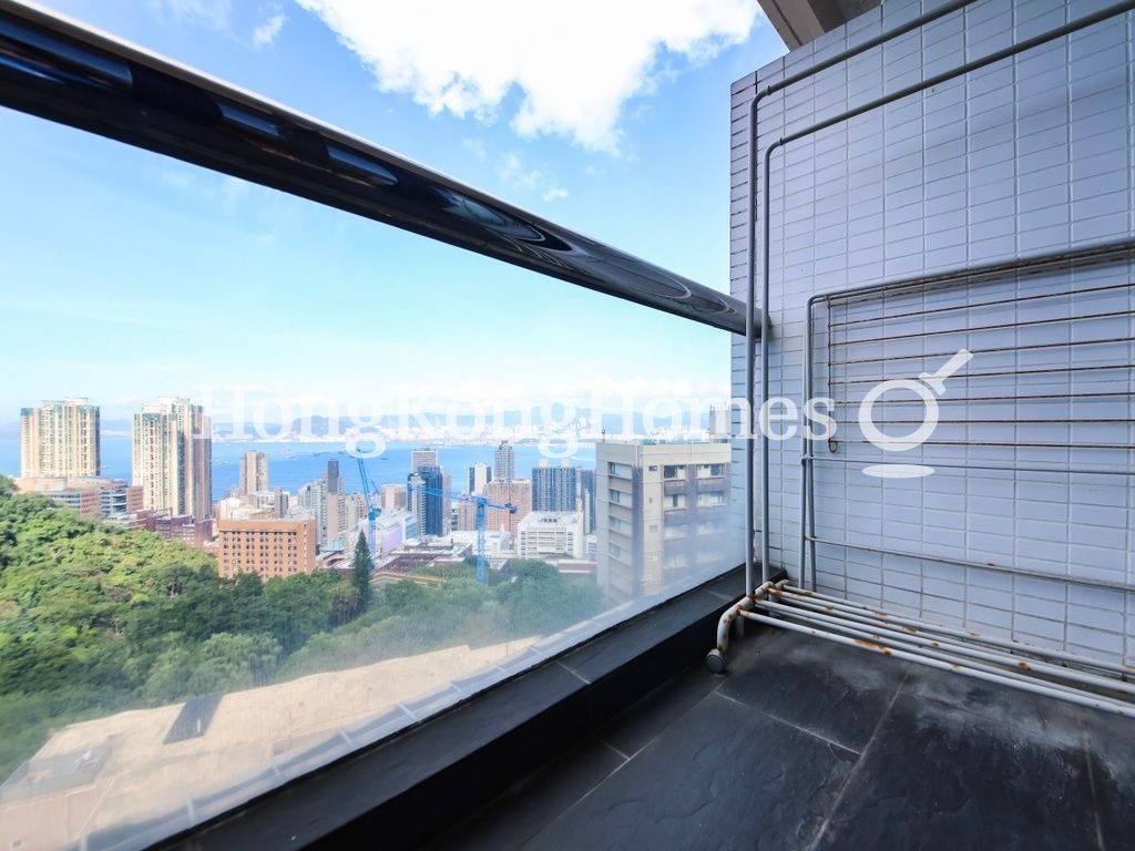 Balcony off Living and Dining Room — 杏彤苑，西半山