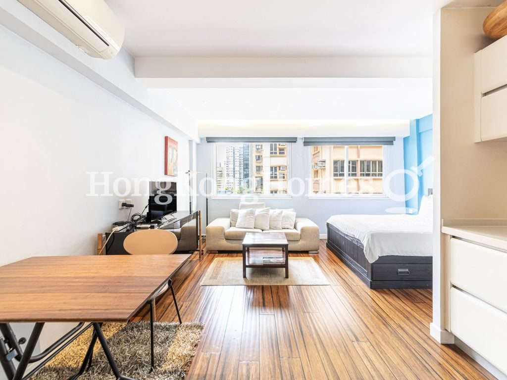 Studio — Po Hing Mansion, Sheung Wan