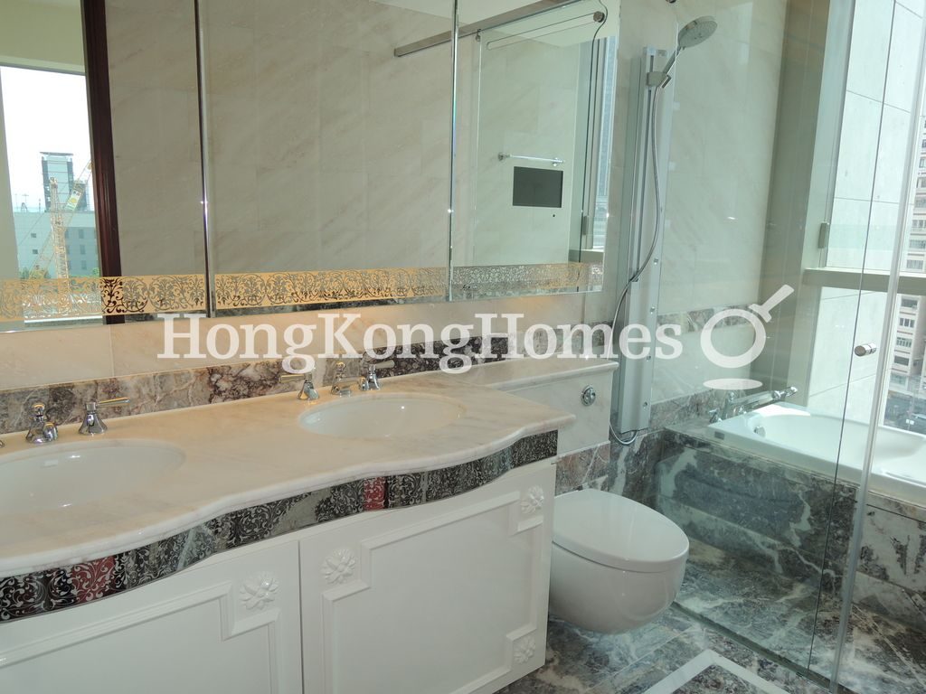 Master Bathroom — 御金‧國峰 - 第3座，油麻地